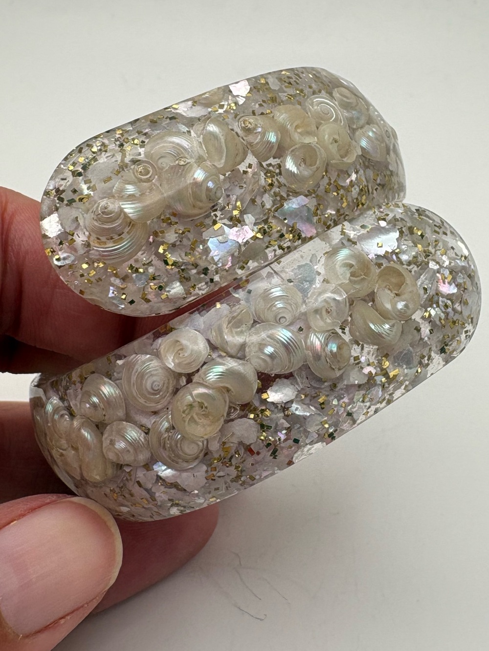 Vintage 1950’s Lucite Shell & Glitter Hinged Cuff